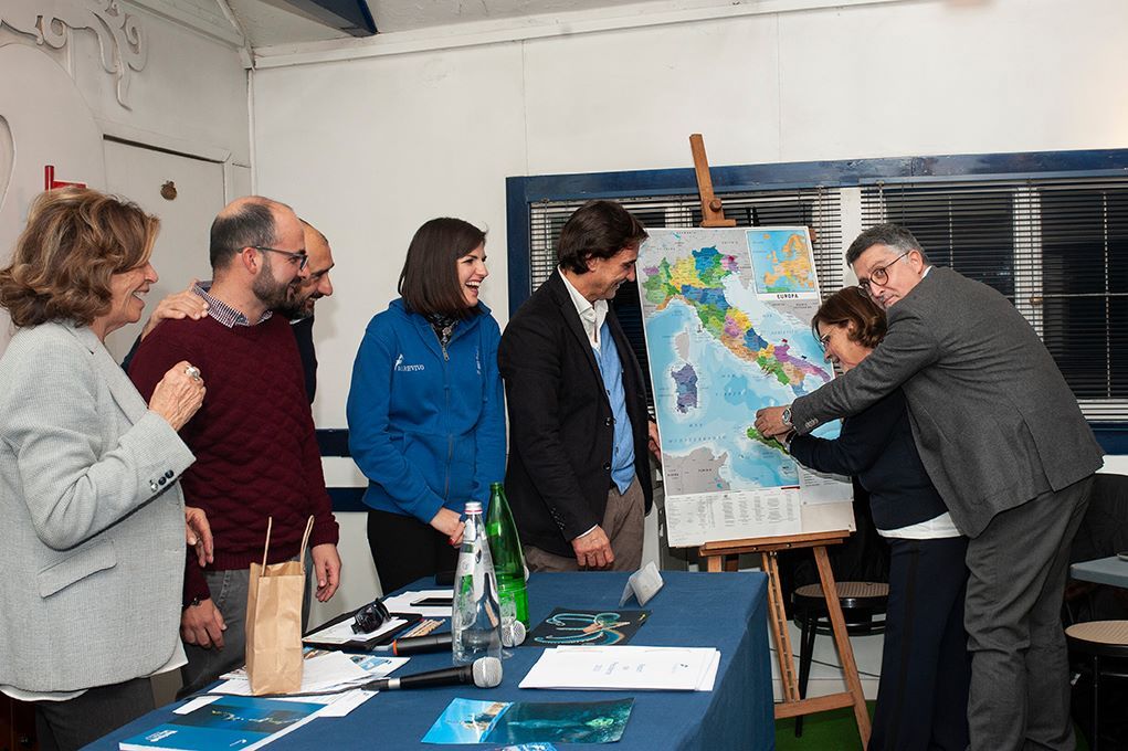 50549156 10218430439615250 5315607170849439744 O