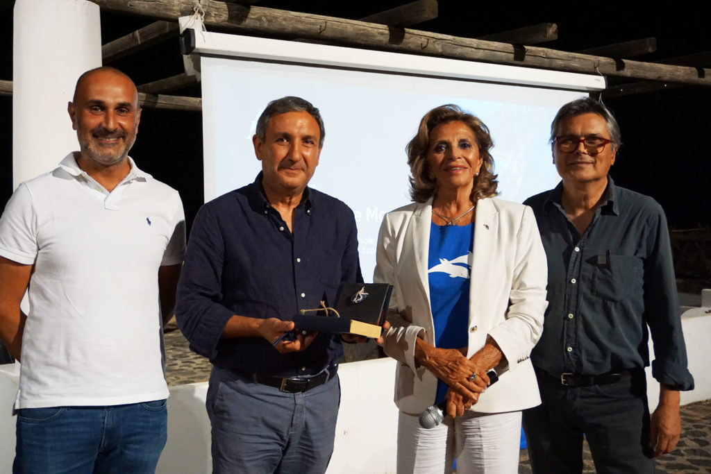 1. Rosalba Giugni E Carlo Tricoli Con I Sindaci Di Santa Marina Salina E Leni