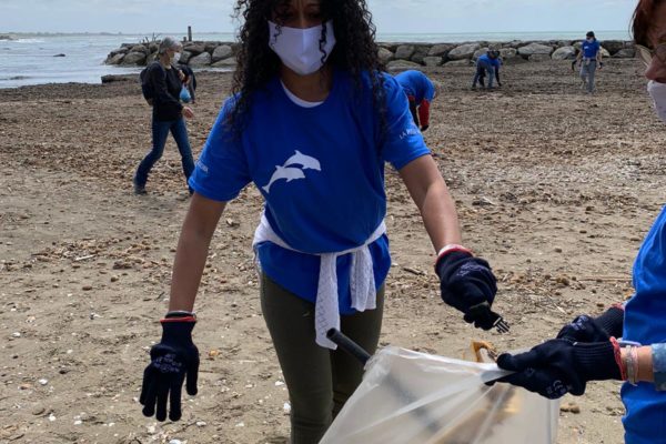 A18f85f6 D20c 4a3f A4ad 1aef55c52140 A18f85f6 D20c 4a3f A4ad 1aef55c52140