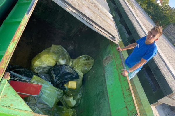 243931633 227405409421373 4920233291192155570 N