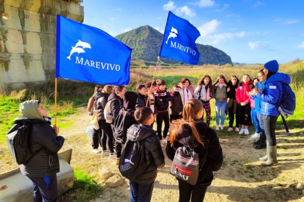 PLASTIC PIRATES (16)